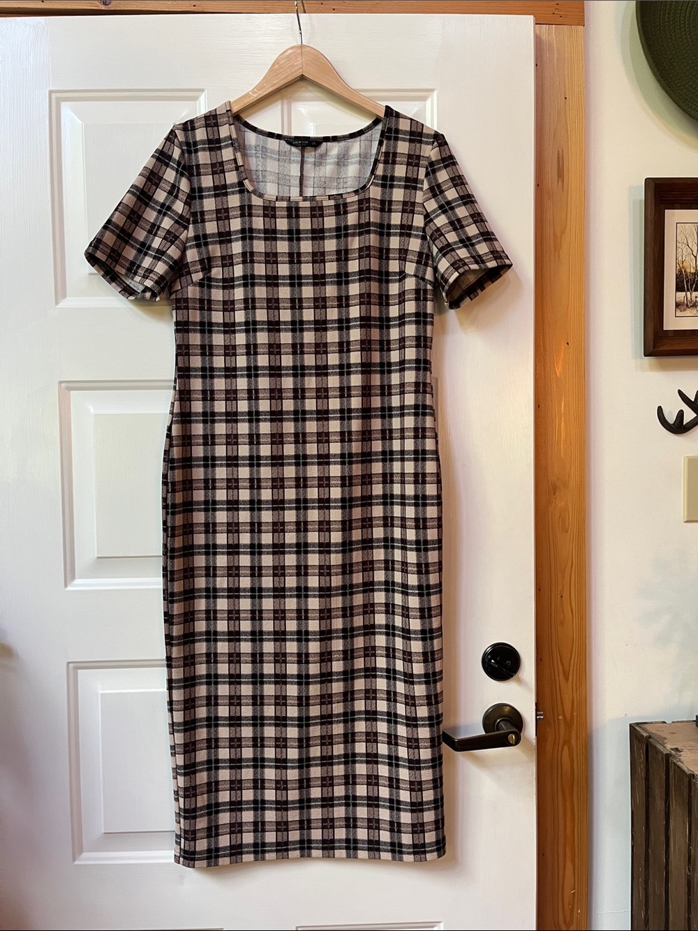 SHEIN Black and Cream Plaid Midi Dress